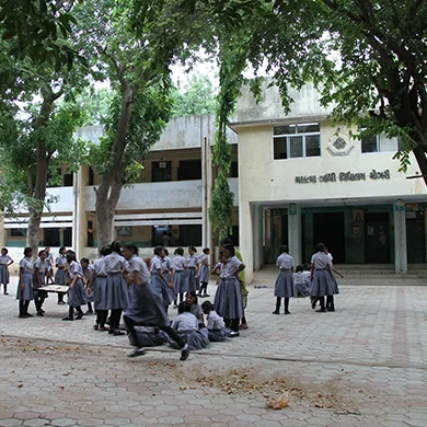 Mahatma Gandhi Vidyalaya (Std 6 to 8), Mogri